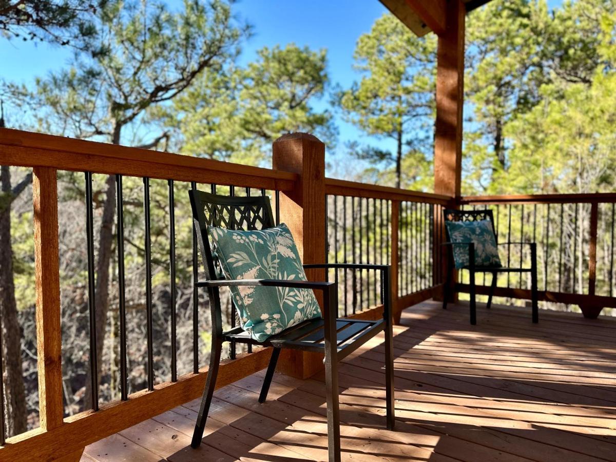 New Luxury Cabin, Hot Tub, Forest Views,Hotel Style Amenities Broken Bow Exterior foto
